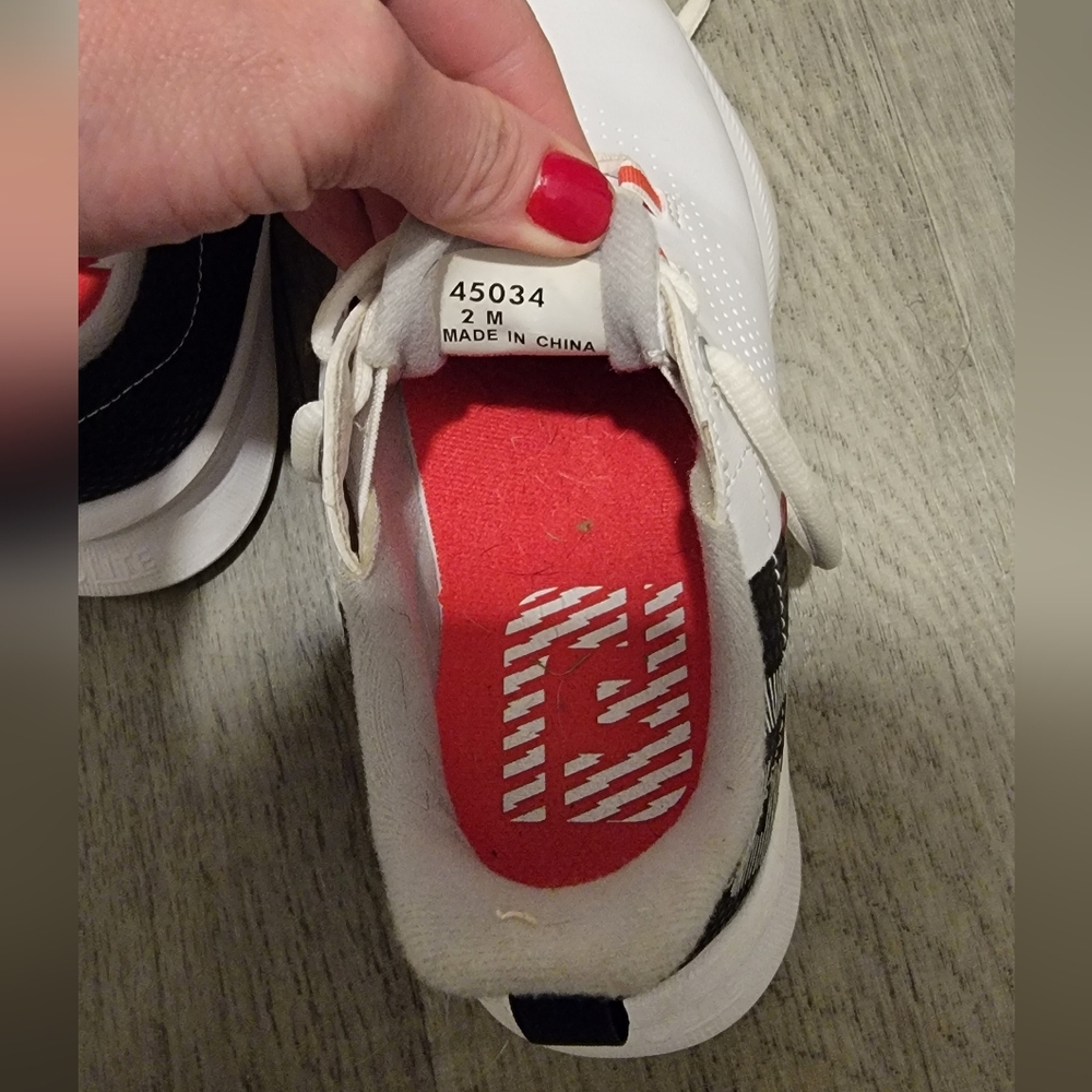 FootJoy Youth White and Black Sneakers with Red Accents - Picture 5 of 5